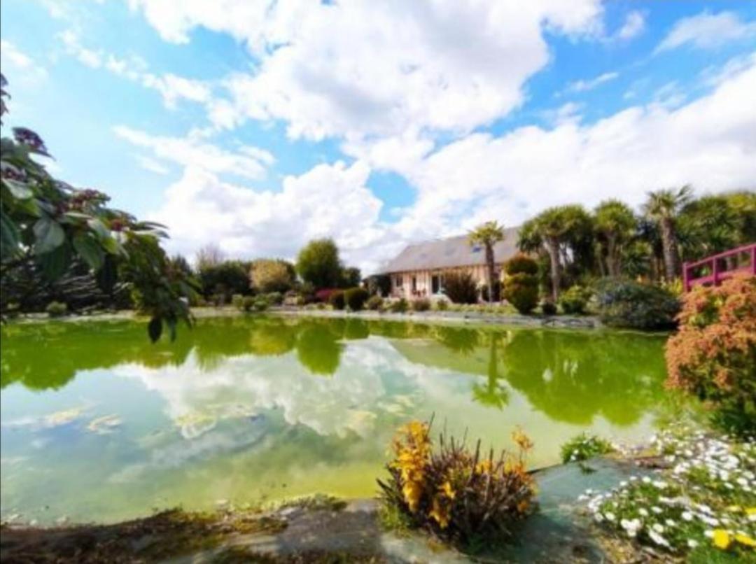 Domaine Du D-Day Bed & Breakfast Saint-Come-du-Mont Exterior foto