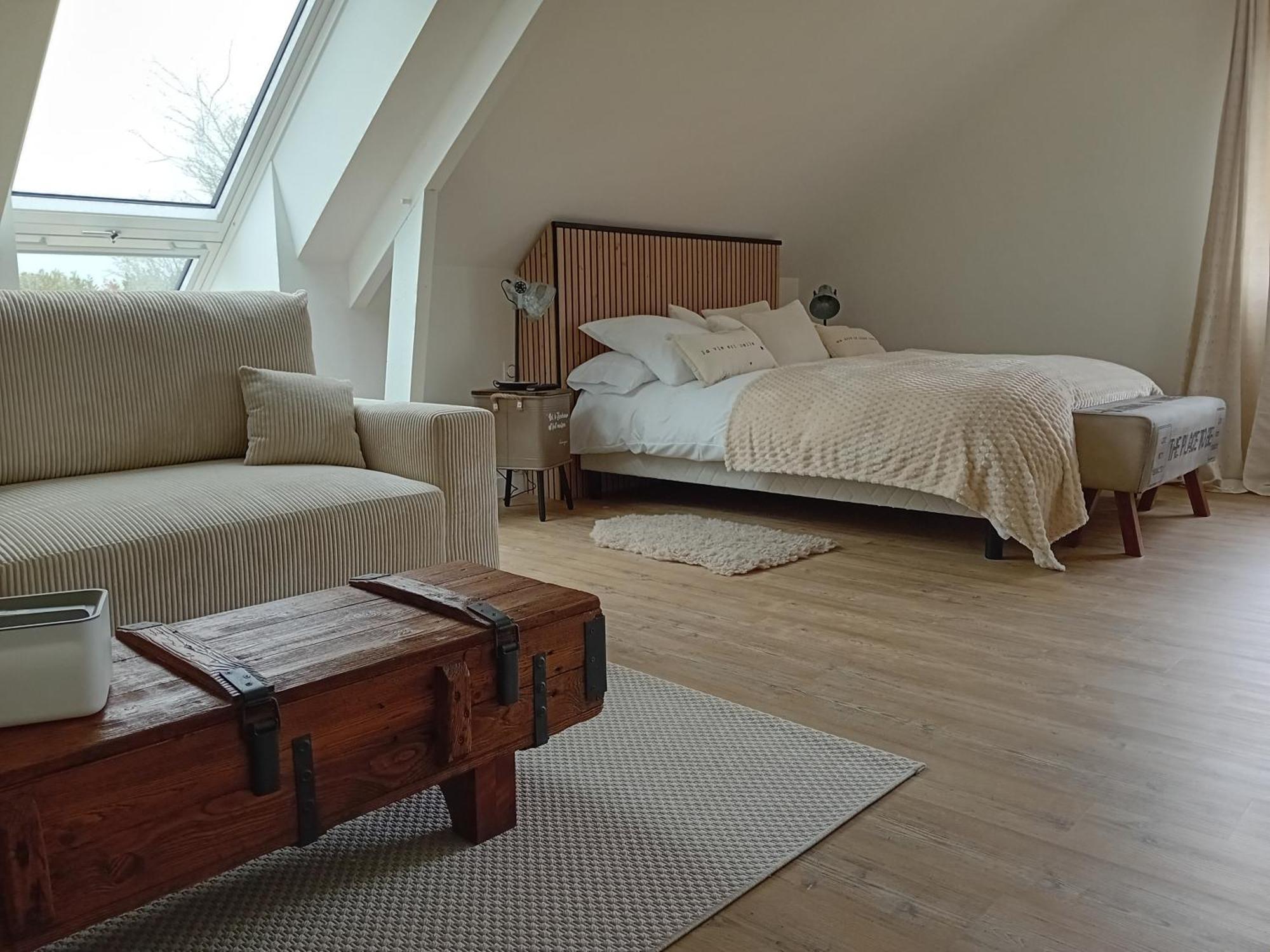 Domaine Du D-Day Bed & Breakfast Saint-Come-du-Mont Exterior foto